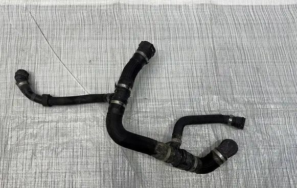 Alfa Romeo Giulia Engine coolant pipe/hose