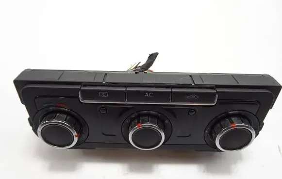 Volkswagen Golf VI Climate control unit 3C8907336