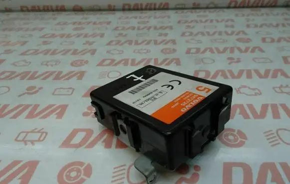 Volvo C70 Central locking relay 9472725