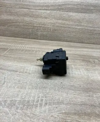 Renault Espace IV Headlight level adjustment motor 8200006664 00816400