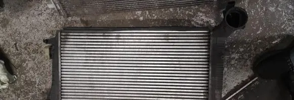 Volkswagen Caddy Intercooler radiator
