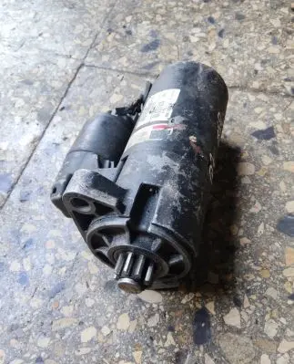 Audi Q7 4L Starter motor 0000054382 330103 0001122521