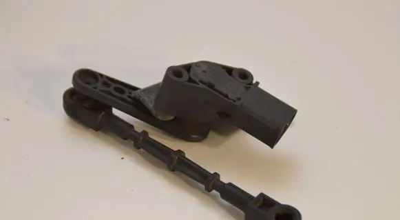 Rear air suspension level height sensor