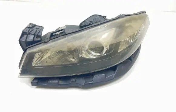 Renault Laguna II Headlight/headlamp 8200354754 89010501