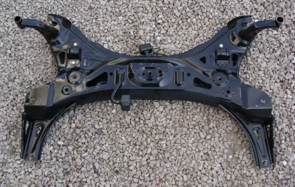 Suzuki Swift II Front axle beam 45810-52R00