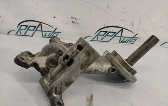 Audi A5 8T 8F Oil pump C4000829SE
