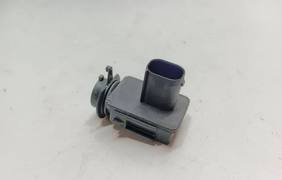 BMW 4 G22 G23 G24 G26 Air quality sensor 6833647