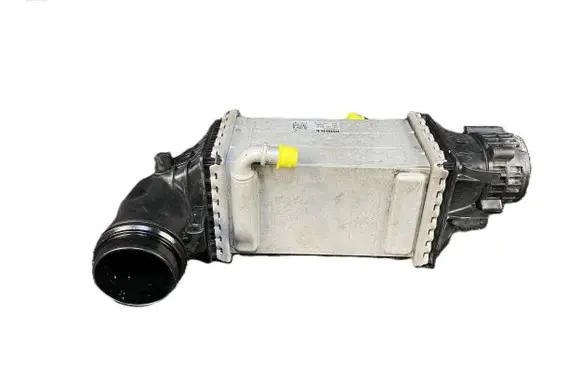 Volkswagen PASSAT B8 Intercooler radiator 04E145785E