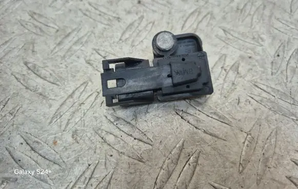 BMW 5 F10 F11 Airbag deployment crash/impact sensor 9159311 65779159311