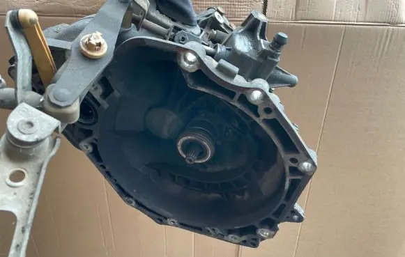 Opel Corsa D Manual 5 speed gearbox 649354685 643958655