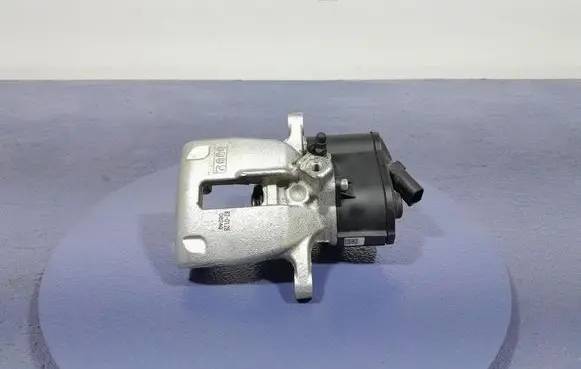 Volkswagen PASSAT B6 Rear brake caliper