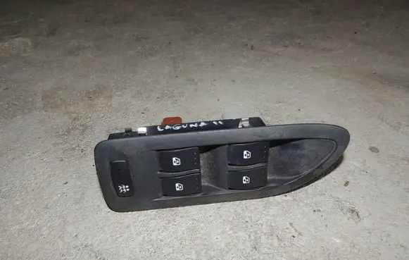 Renault Laguna II Electric window control switch 26515