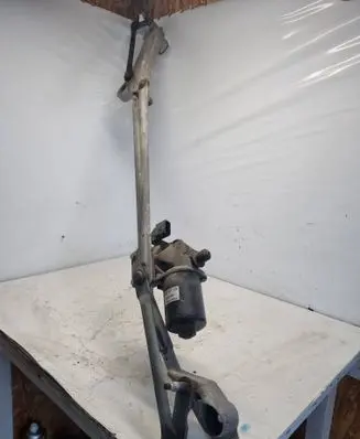 Mercedes-Benz B W245 Front wiper linkage and motor 405127 3387A
