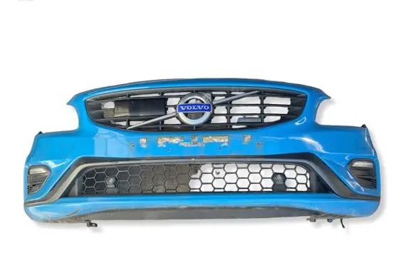 Volvo V60 Front bumper 31323835
