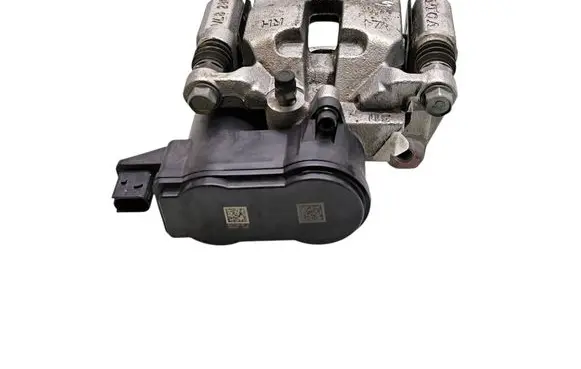 Volvo XC40 Rear brake caliper 31471185 32276920 P32276920