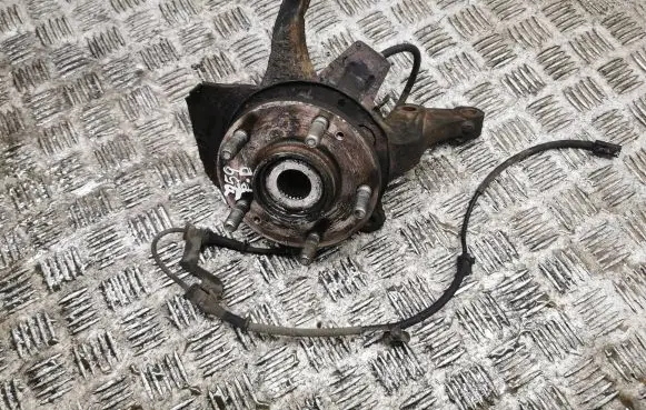 Hyundai i30 Front wheel hub
