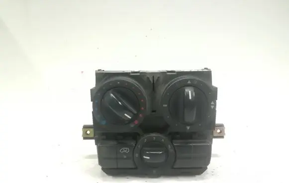 Mercedes-Benz Vito Viano W639 Climate control unit A6398301105 5HB00851100 Z0S006
