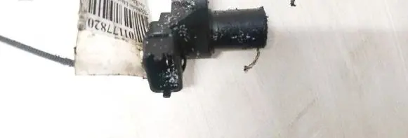 Hyundai Elantra Camshaft position sensor 3930027000