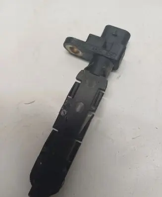 Audi Q7 4M Crankshaft position sensor 94228001