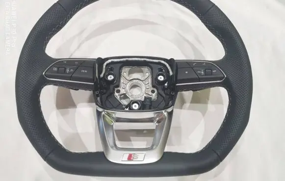 Audi Q7 4M Steering wheel 4M0419689K 62674368C 26032022