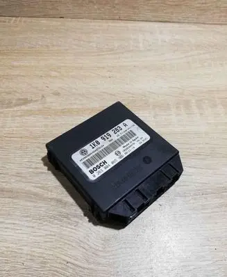 Volkswagen Touran I Parking PDC control unit/module 1K0919283A 0263004065