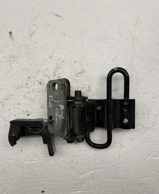 Audi A6 S6 C6 4F Rear door upper hinge 8E0833412