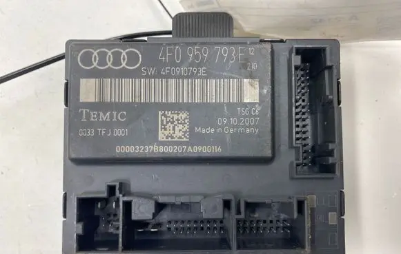Audi A6 S6 C6 4F Door control unit/module 4F0959793E