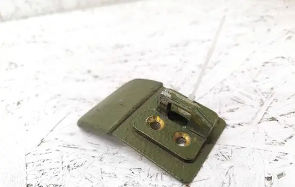 Volvo 340 - 360 Front door lock loop/hook striker 