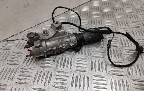Audi A4 S4 B6 8E 8H Ignition lock 4B0905851