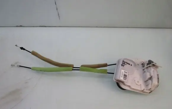 Mazda 2 Rear door lock