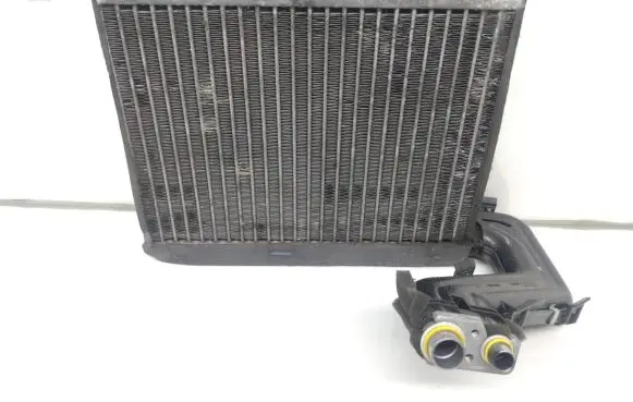 Volvo XC70 Air conditioning (A/C) radiator (interior) L5174
