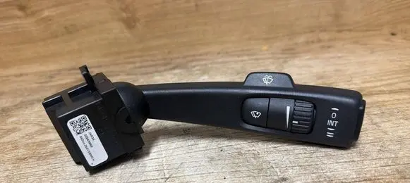 Volvo S80 Wiper control stalk 30669860