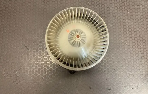 Honda CR-V Heater fan/blower 1940001610