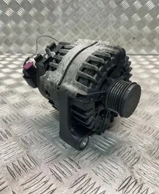 BMW 3 F30 F35 F31 Generator/alternator 8570675