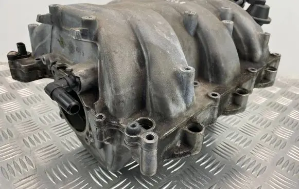Mercedes-Benz E W212 Intake manifold A2721402401 1014810971 700246261
