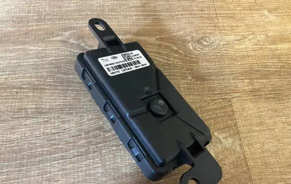 Land Rover Range Rover Velar Other control units/modules MK83-19J270-AB MK8319J270AB MK83-19J270