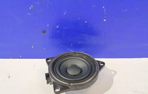 Volvo S90, V90 Front door speaker 31350427