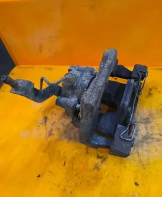 Mercedes-Benz E W211 Front brake caliper 6030304