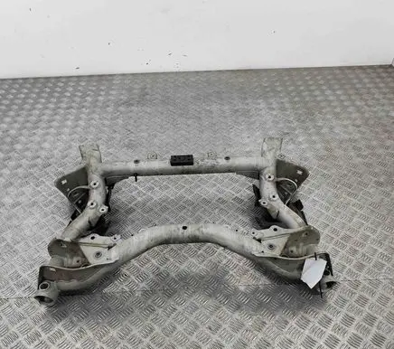 Mercedes-Benz CLS C218 X218 Front subframe A0029980650 A2185240325