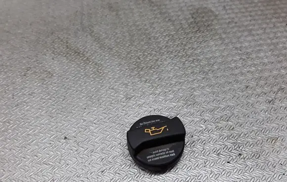 Volkswagen Jetta V Oil filler cap 