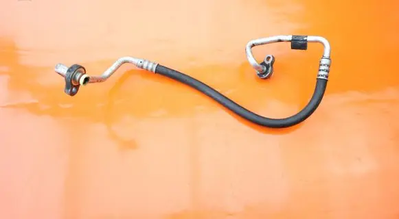 Ford C-MAX II Air conditioning (A/C) pipe/hose AV6119N691