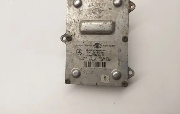 Mercedes-Benz E W211 Headlight ballast module Xenon A0028202426 5DF00827900