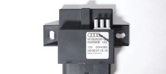 Audi A6 S6 C6 4F Fuel injection pump control unit/module 4F0906093G