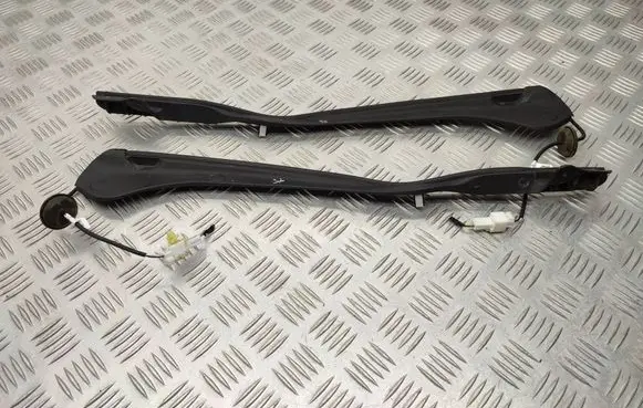 Hyundai Santa Fe Tailgate sensor 831402W600 831302W600