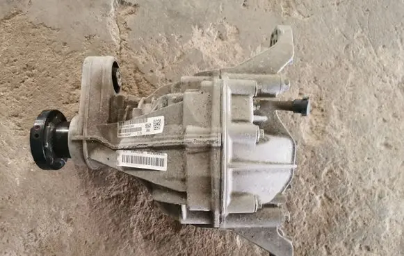 Dodge Durango Rear differential P68251552AA