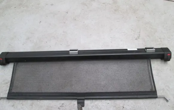 Volkswagen Golf V Parcel shelf load cover 