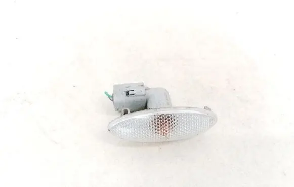 Toyota Yaris Front fender indicator light 817300D030