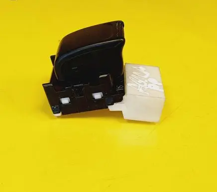 Opel Agila A Electric window control switch