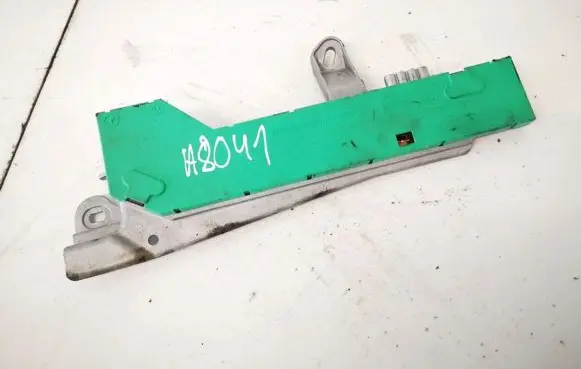 Antenna control unit