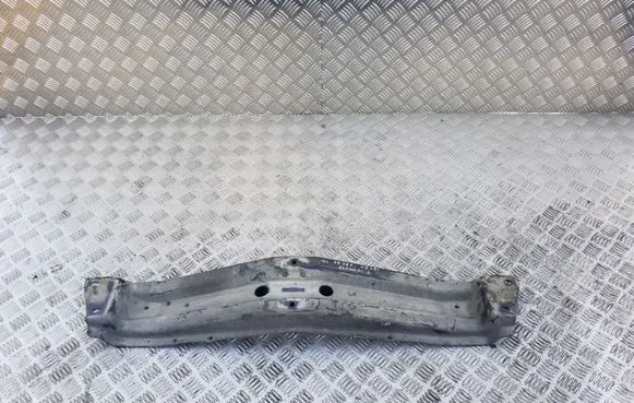 Mercedes-Benz ML W163 Gearbox mounting bracket